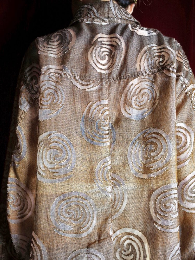 Uzumaki Pattern Gradation Sheer Shirt