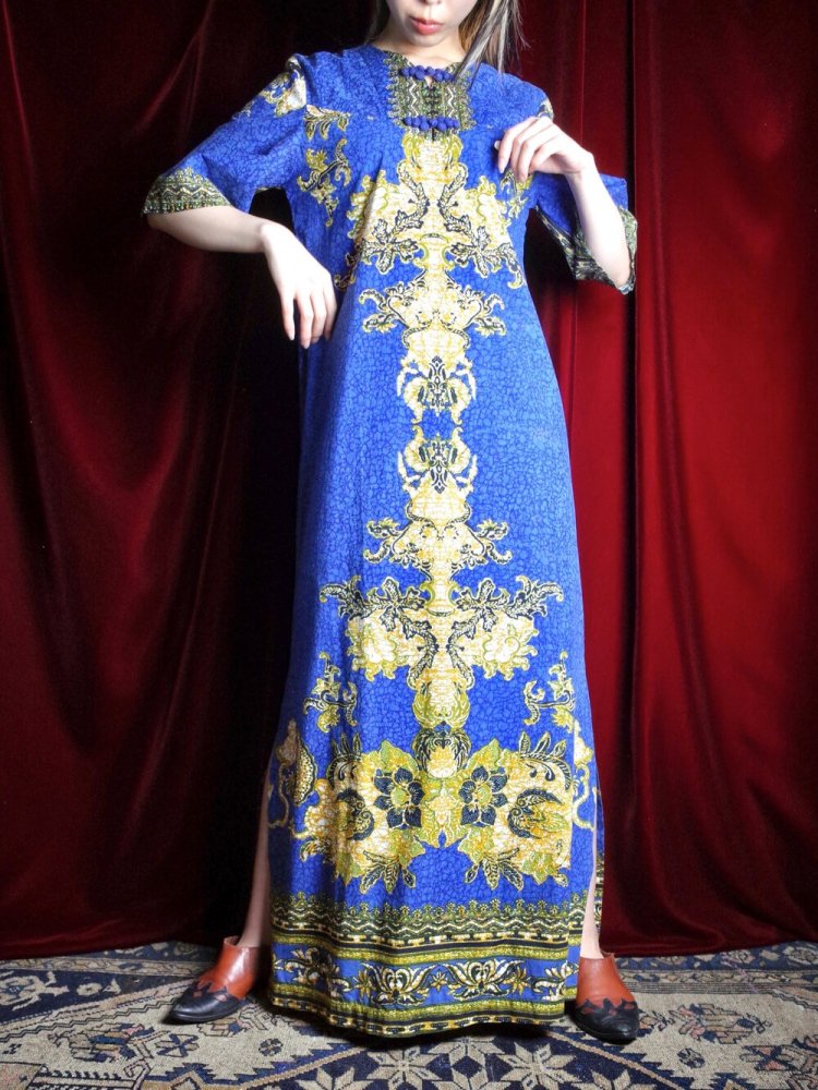 c.1970s China Buttons Navy Thailand Batik Dress