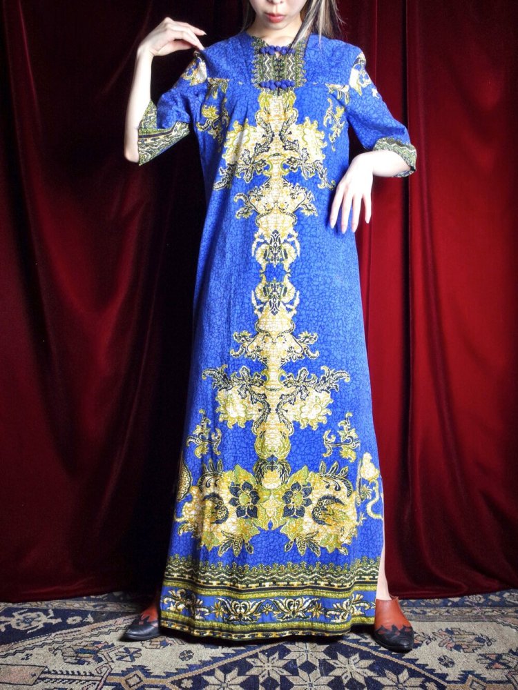 c.1970s China Buttons Navy Thailand Batik Dress