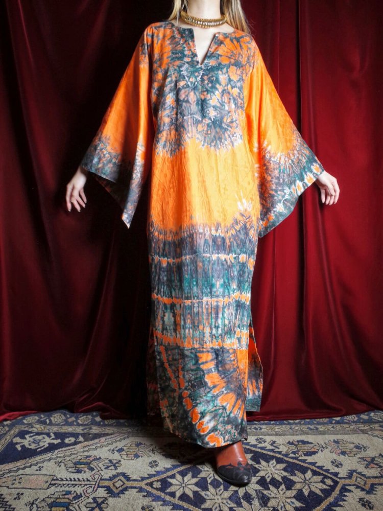 c.1970s Tie Dye Bell Sleeve African Dress