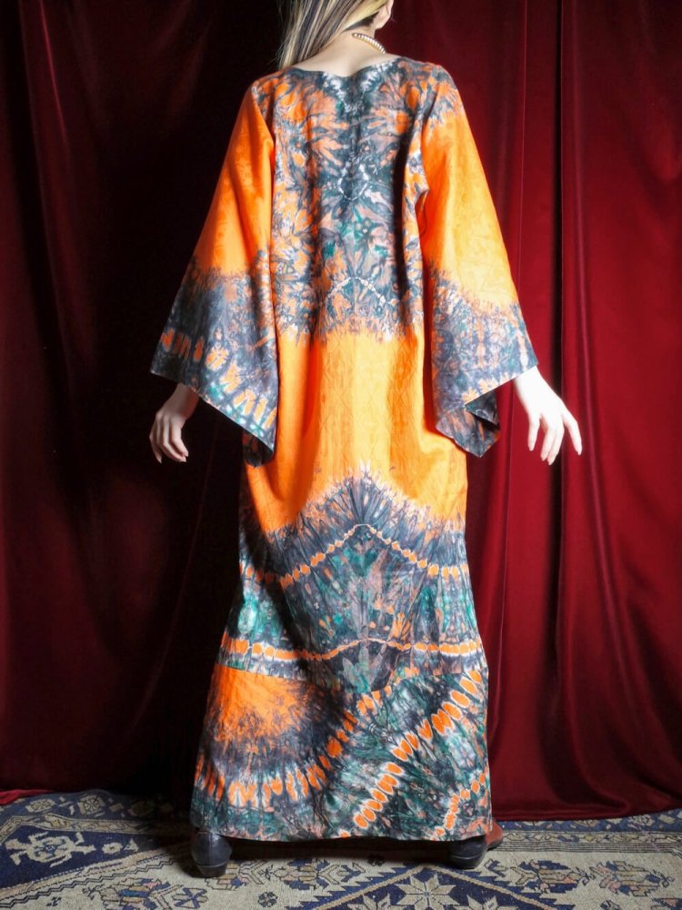 c.1970s Tie Dye Bell Sleeve African Dress