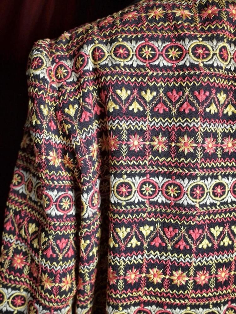 【雰囲気最高❗️】ビンテージ アンティーク 花柄 ジャケット 古着 総柄 381d12a066b606771dedb1c9ffb493