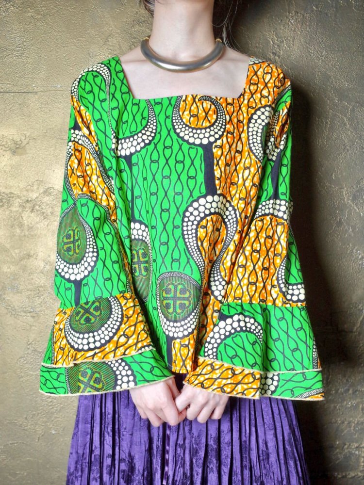 Infinity Symbol African Batik Square Neck Pullover