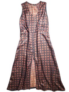 Exotic Arabesque Front Slit Flare Dress