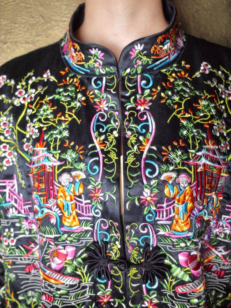 Rare China Embroidery Black Silk Jacket 