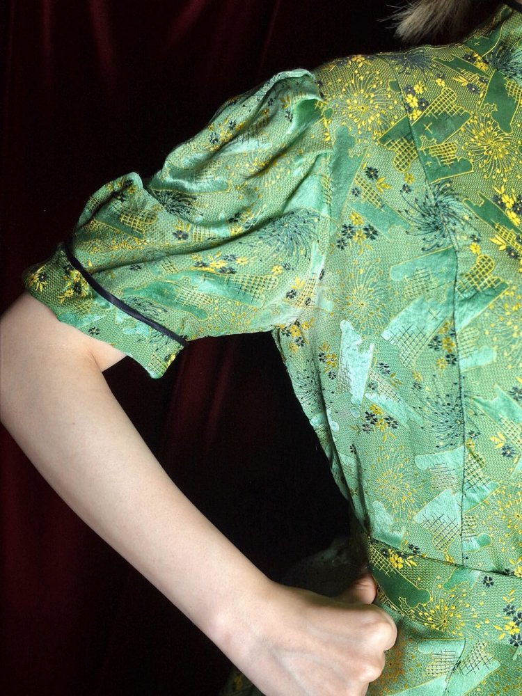 c.1950~60s Yellow Green Jacquard Silk China Shirt