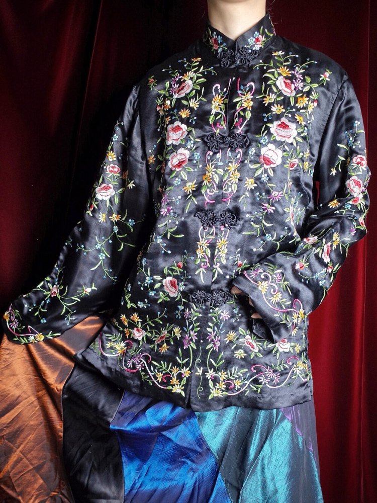 c.1960s Total Embroidery Black Silk China Jacket