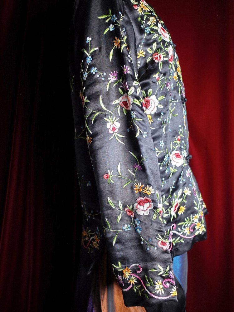 c.1960s Total Embroidery Black Silk China Jacket