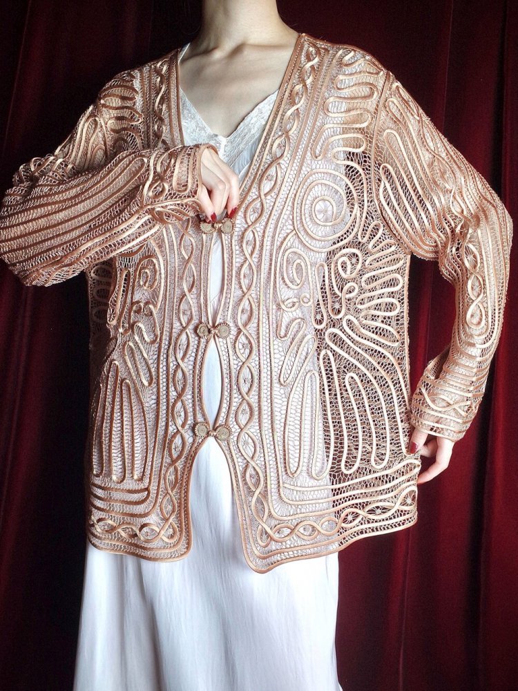 Code Embroidery Silk Mesh China Jacket