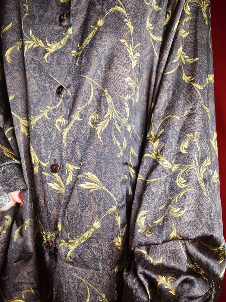 Arabesque & Python Pattern Silk Shirt