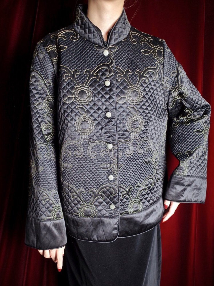 Black Silk & Gold Embroidery Quilting China Jacket