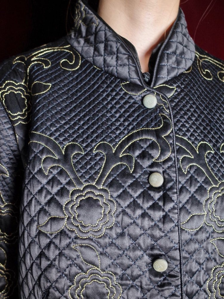 Black Silk & Gold Embroidery Quilting China Jacket