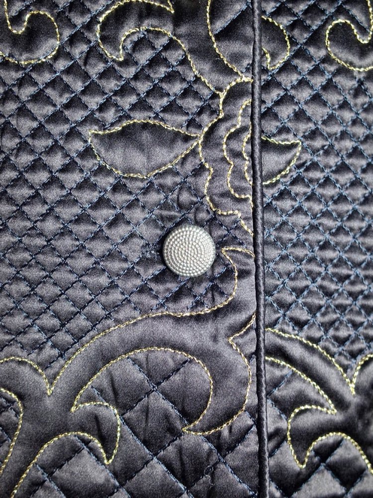 Black Silk & Gold Embroidery Quilting China Jacket