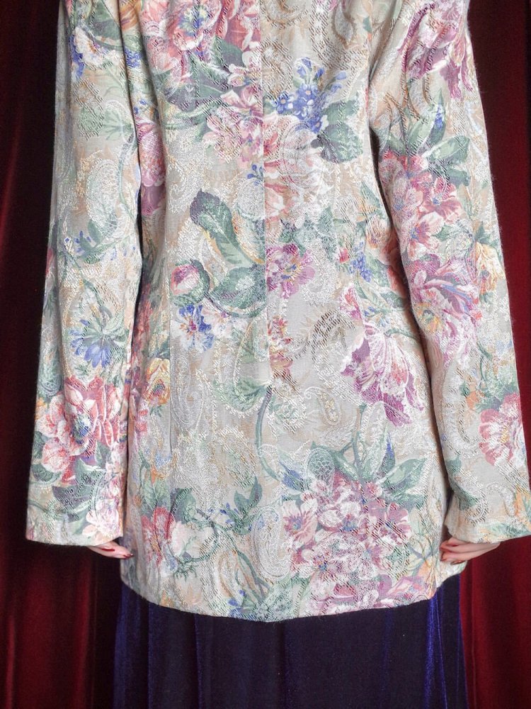 Flower & Paisley Double Pattern Shape Jacket