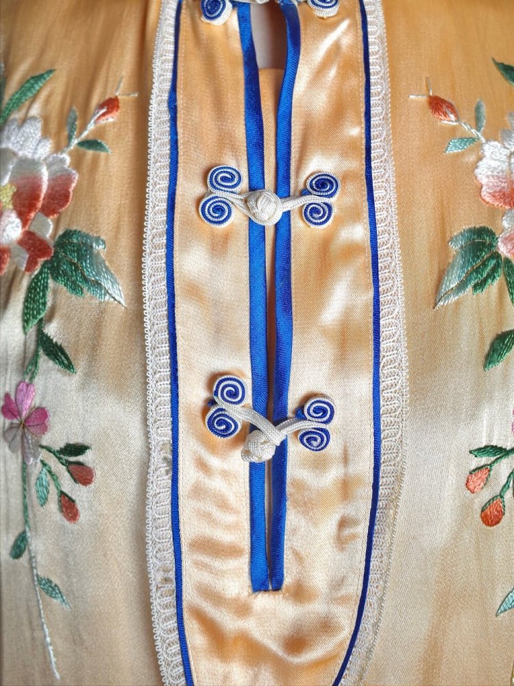 c.1950s Flower Embroidery China Shirt