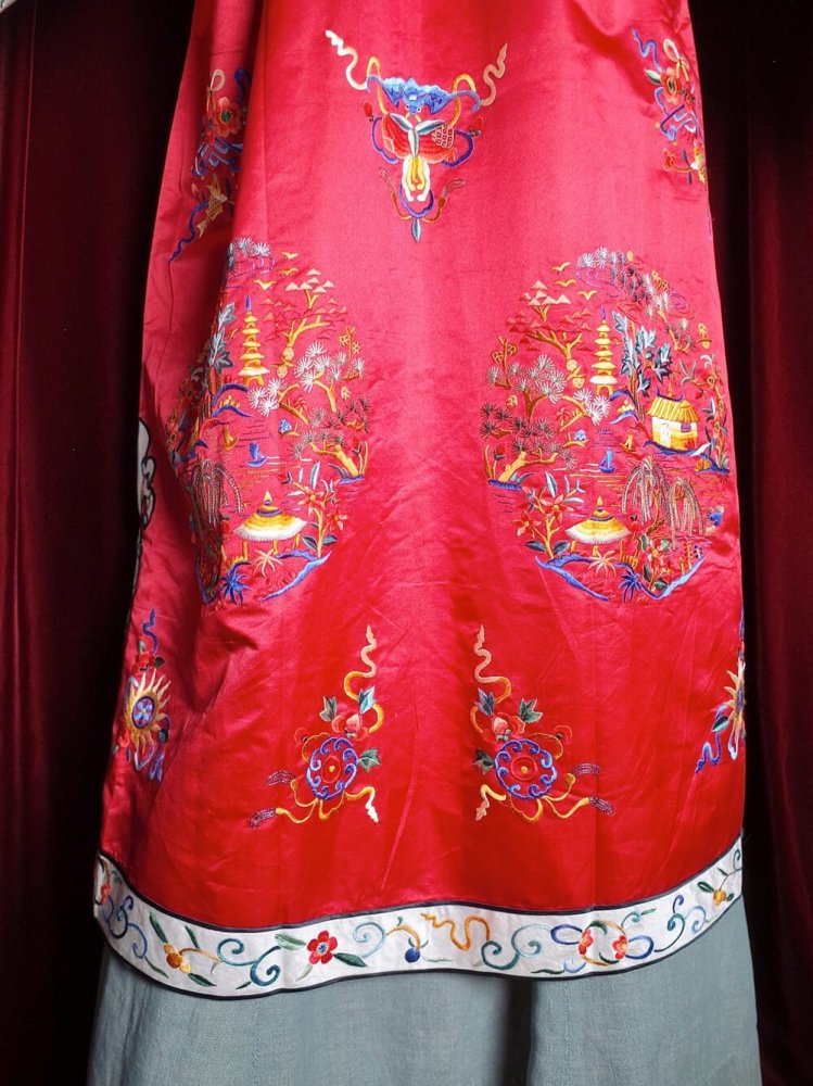 c.1960s China Embroidery Silk Long Gown