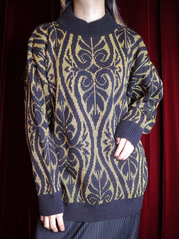 Black  Gold Arabesque Knit Sweater