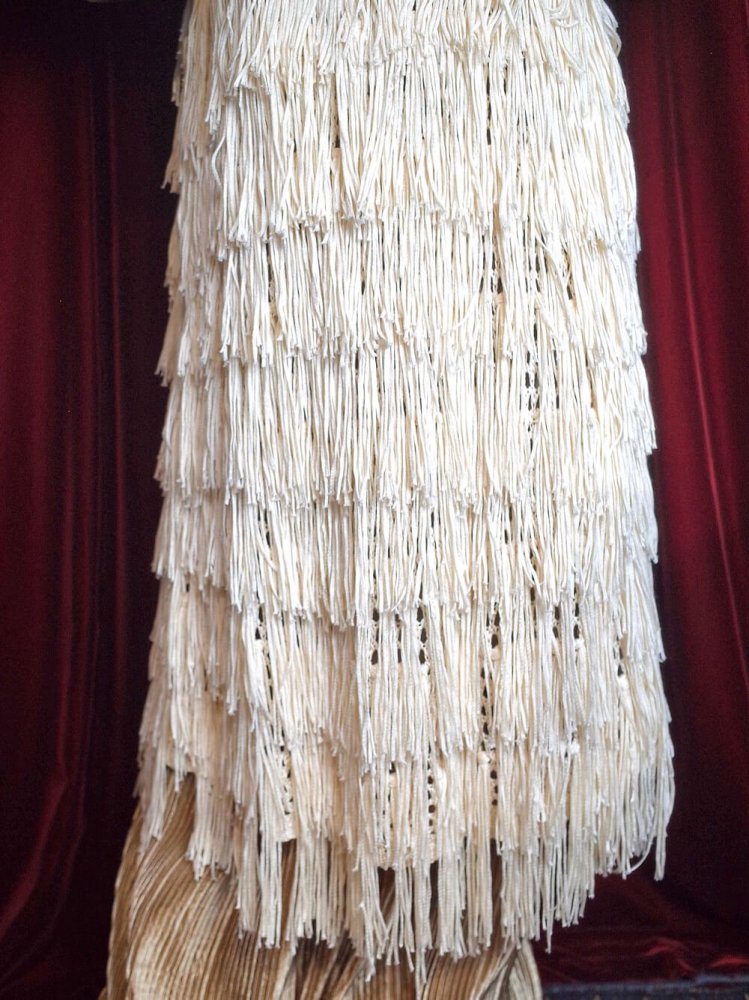 Shaggy Fringe Low Gauge Knit Vest