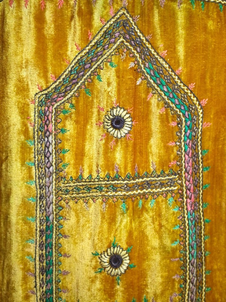 Hand Made in PAKISTAN Mirror Embroidery Mustard Velvet Dress