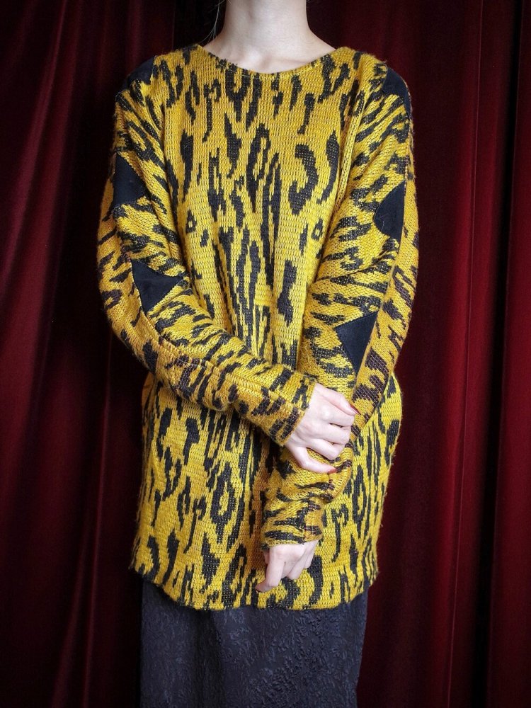 Leopard Face Dolman Knit