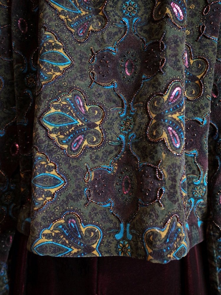 Bijou Embroidery Arabesque Velvet Short Jacket