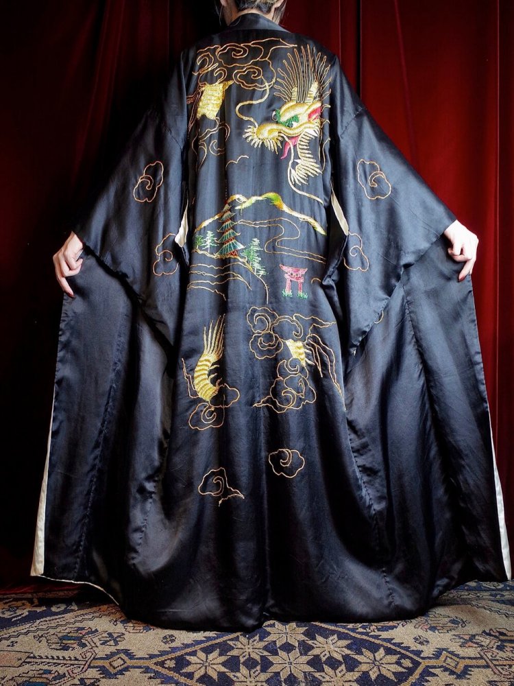 c.1920s Antique "Dragon Embroidery" Black Silk Kimono Gown