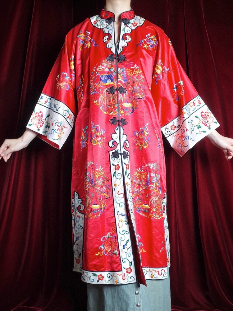 c.1960s China Embroidery Silk Long Gown