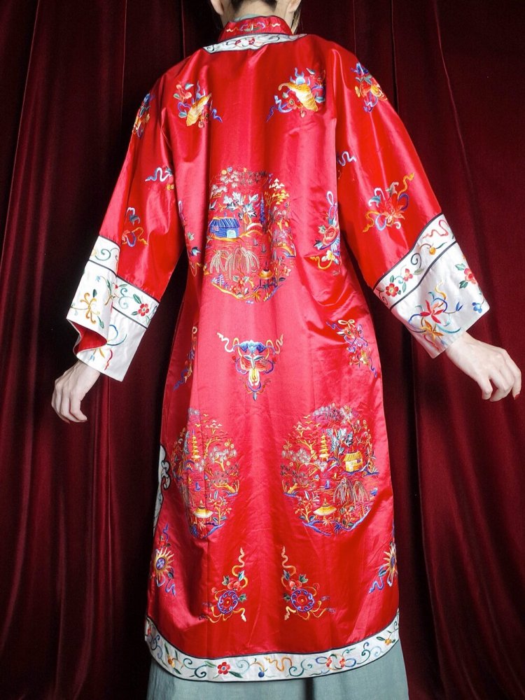 c.1960s China Embroidery Silk Long Gown