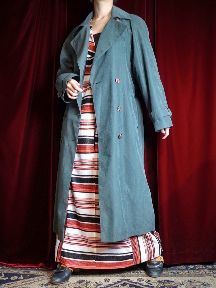 "Made in UKRAINE" Deep Green Peach Skin Trench Coat 賰ǽ饤ʡ