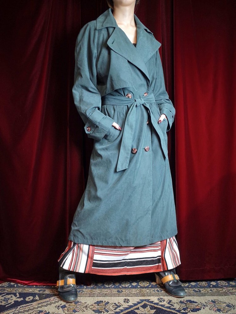 "Made in UKRAINE" Deep Green Peach Skin Trench Coat 賰ǽ饤ʡ