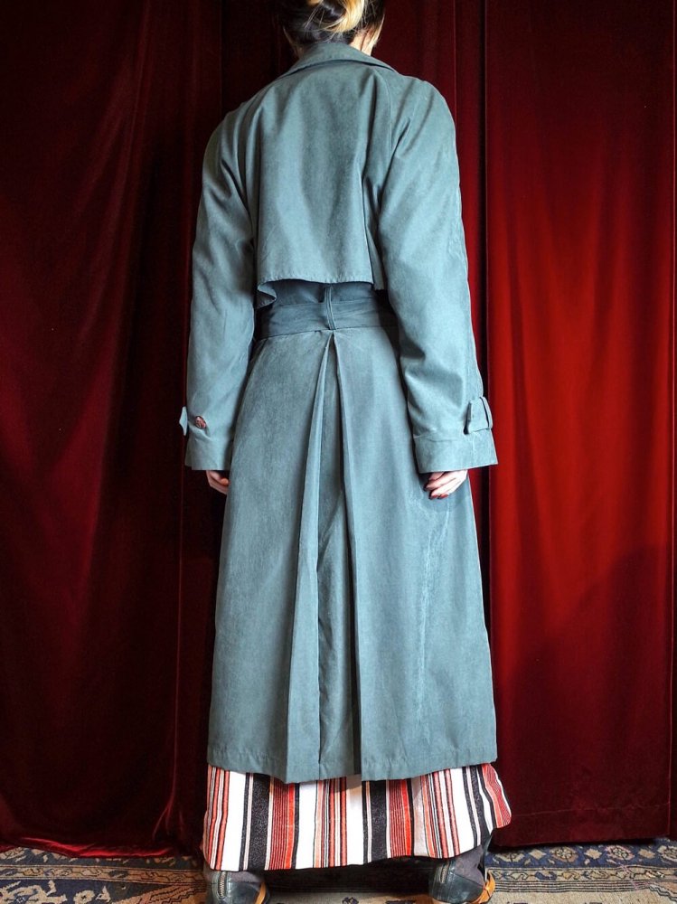 "Made in UKRAINE" Deep Green Peach Skin Trench Coat 賰ǽ饤ʡ