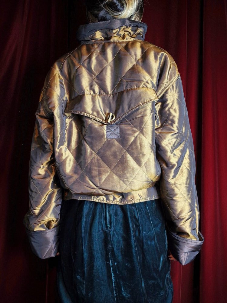 и Bronze Quilting Short Jacket "Buck Pocket Detail"