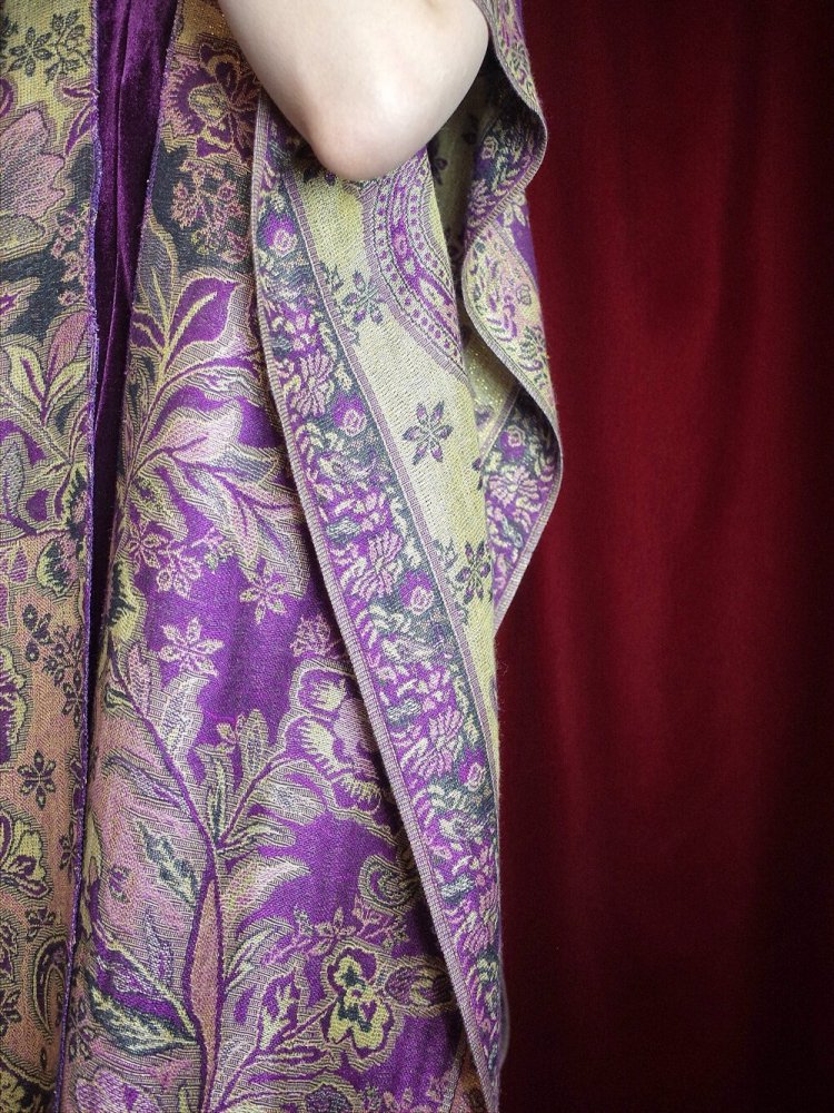 PASHMINASILK Purple Gold Paisley Stole Cape