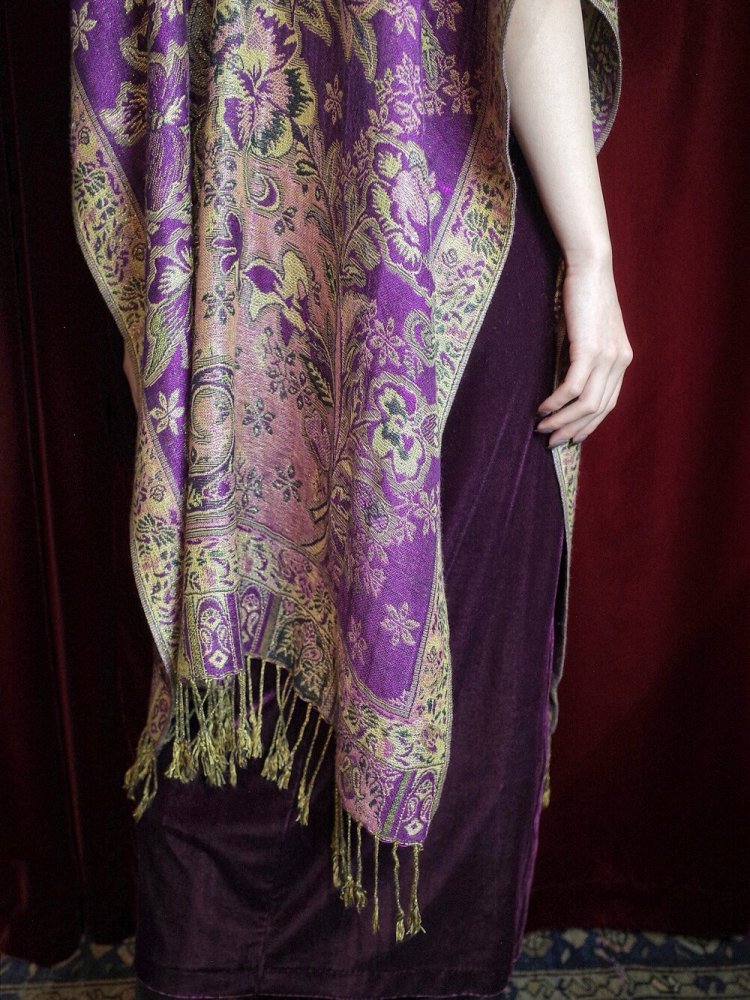 PASHMINASILK Purple Gold Paisley Stole Cape