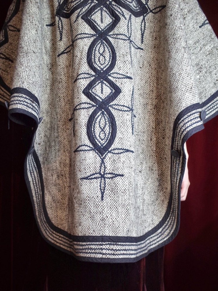 c.1970s Mariachi Embroidery Poncho