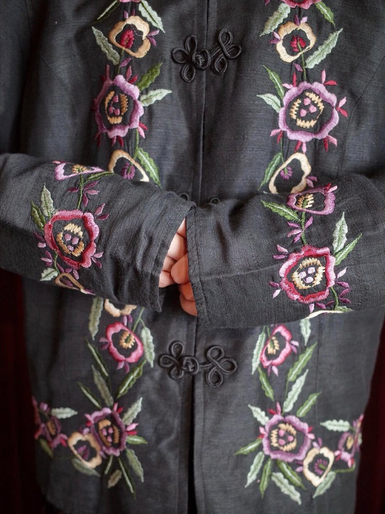 Purple Flower Embroidery China Jacket