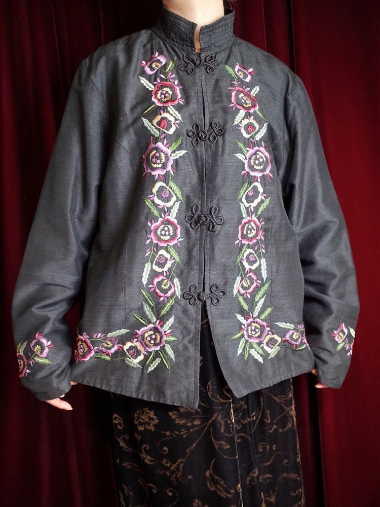 Purple Flower Embroidery China Jacket