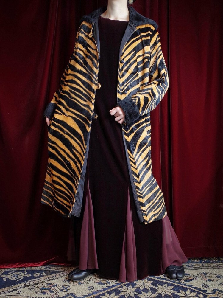 c.1950s Tiger Fur Coat