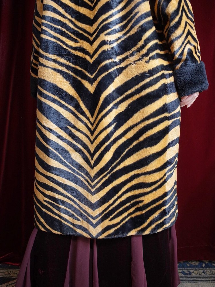 c.1950s Tiger Fur Coat