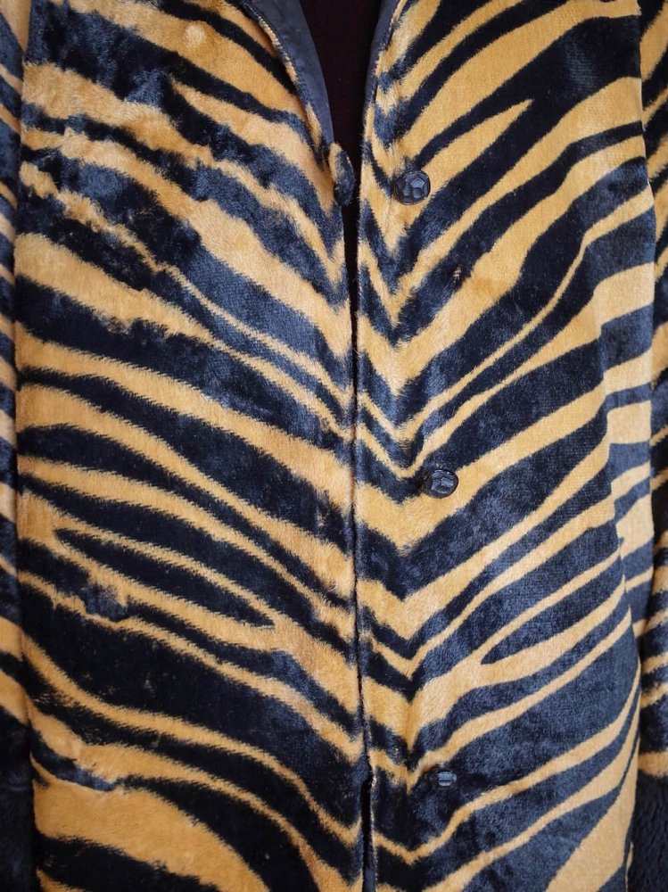 c.1950s Tiger Fur Coat