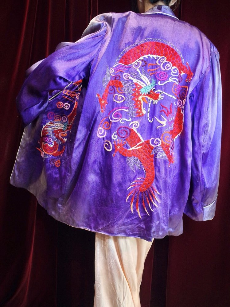 c.1940~50s Vintage Dragon Embroidery Fade Purple Souvenir Jacket