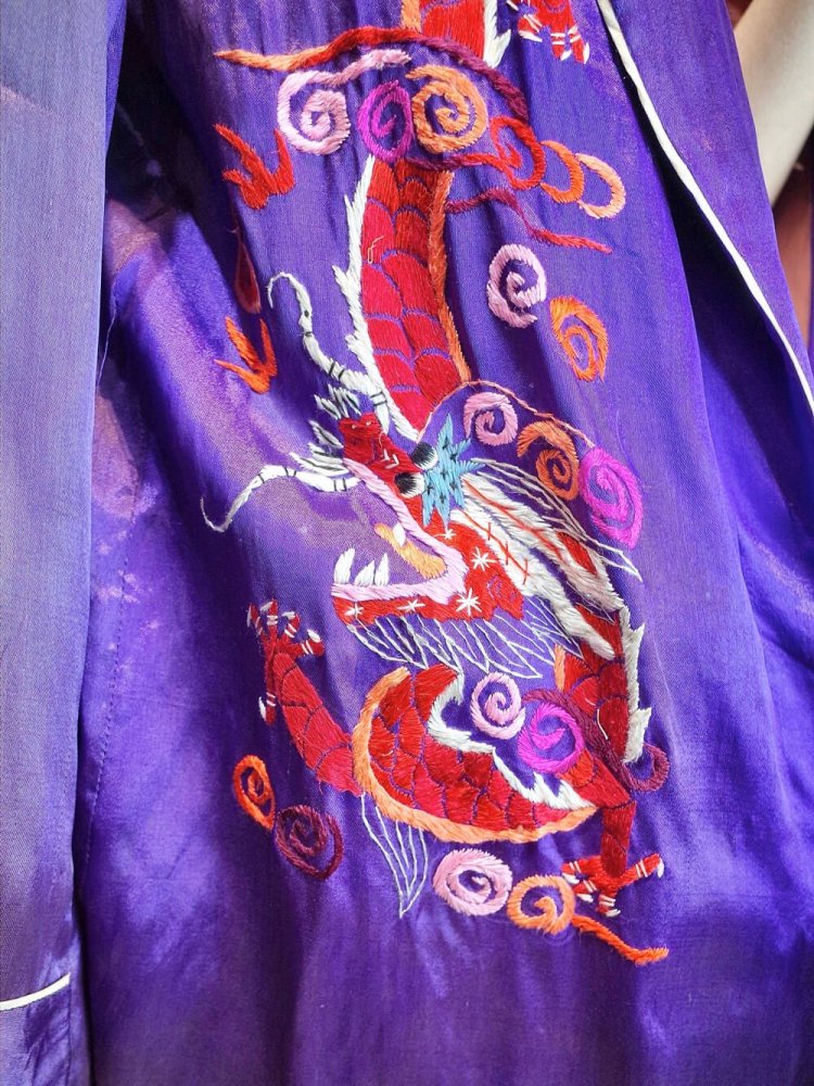 c.1940~50s Vintage Dragon Embroidery Fade Purple Souvenir Jacket