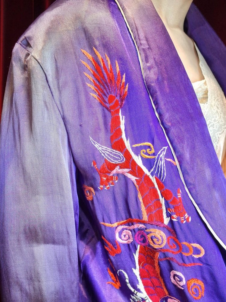 c.1940~50s Vintage Dragon Embroidery Fade Purple Souvenir Jacket