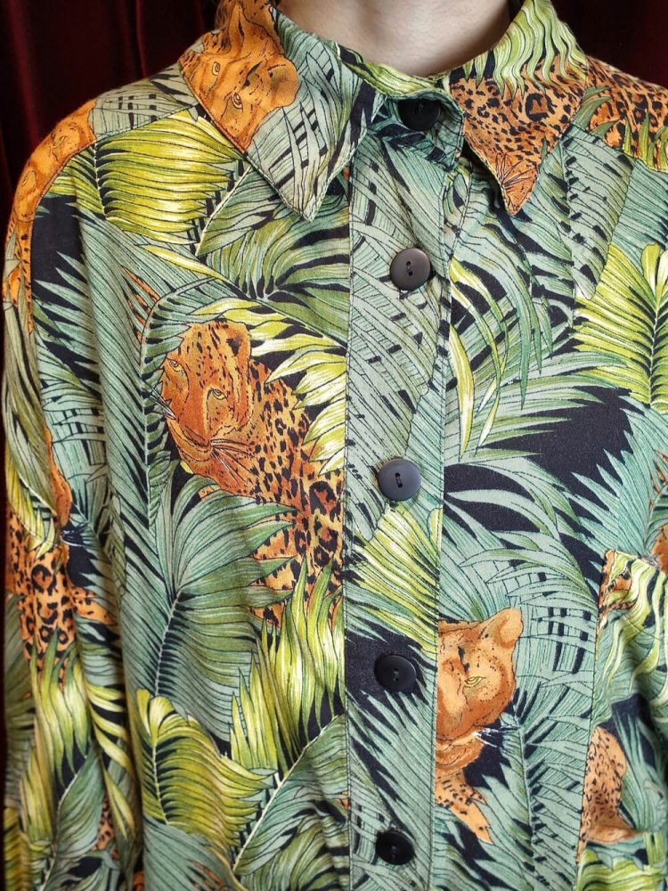 "Panther Hiding In The Jungle" Drape Rayon Shirt