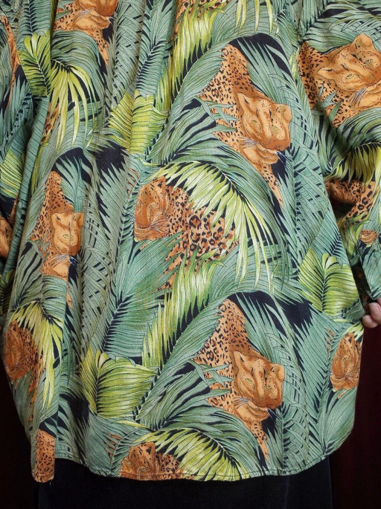 "Panther Hiding In The Jungle" Drape Rayon Shirt