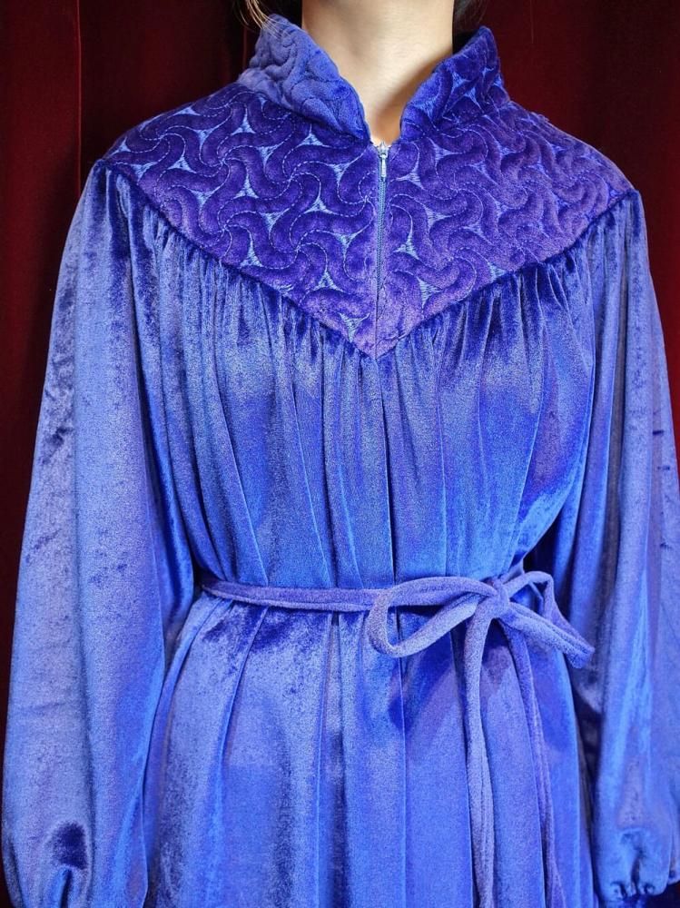 c.1970s Embroidery Blue Velvet Zip Dress