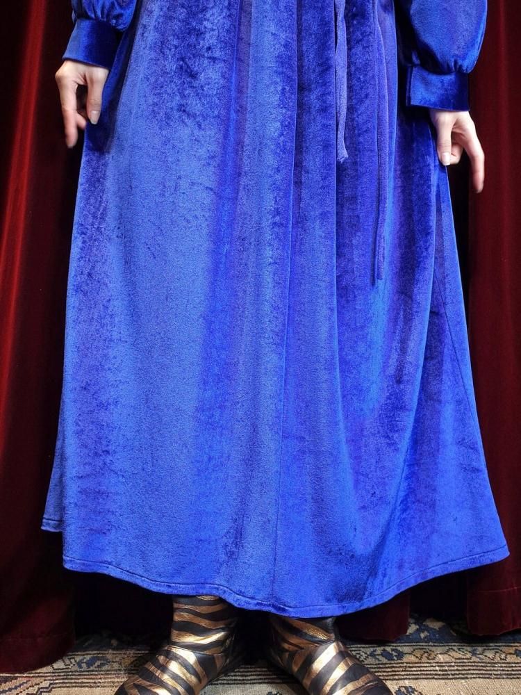 c.1970s Embroidery Blue Velvet Zip Dress