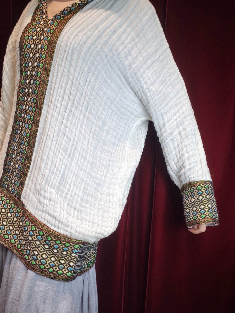 Ethiopian Embroidery Gaze Pullover Tops