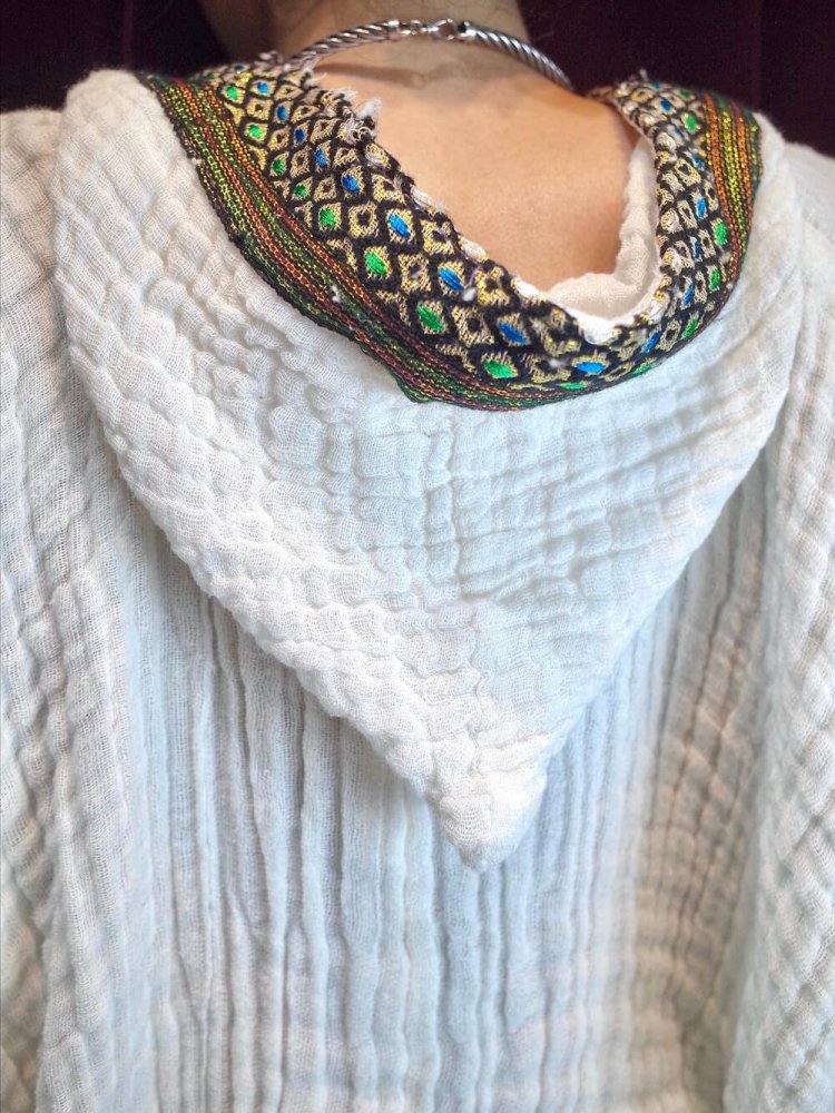 Ethiopian Embroidery Gaze Pullover Tops