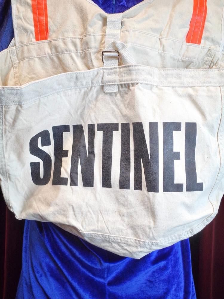 "SENTINEL" Canvas Pullover Worker Bag Vest